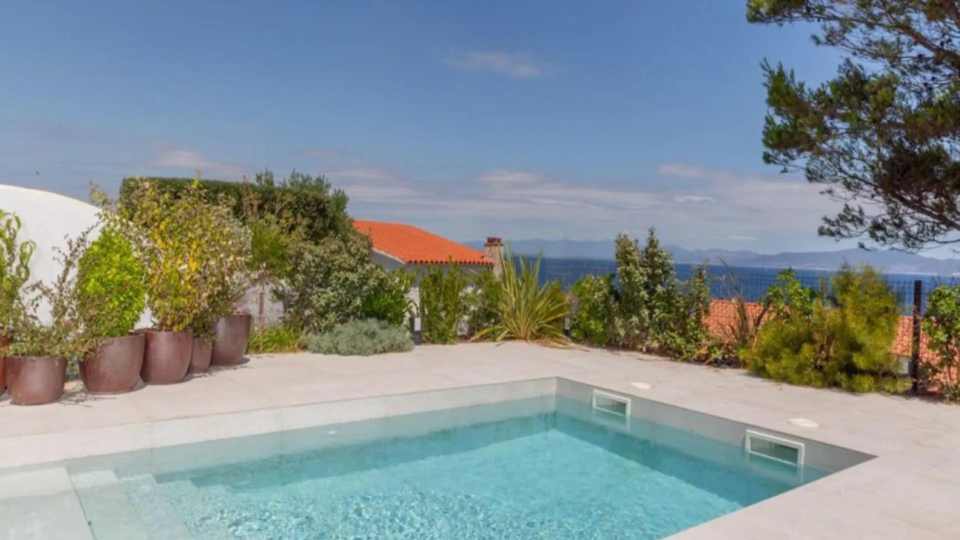 Contemporary Villa In L' Escala