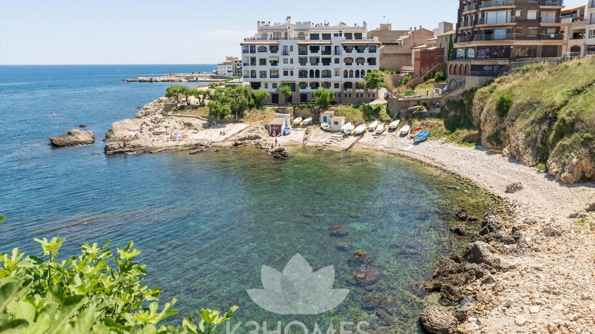 Contemporary Villa In L' Escala
